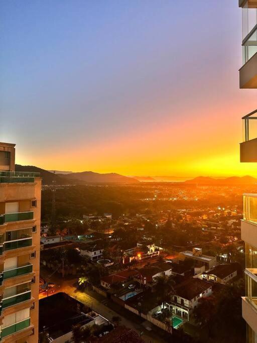 Apto Com Vista Para O Mar Com 2 Vagas - Guaruja Luaran gambar